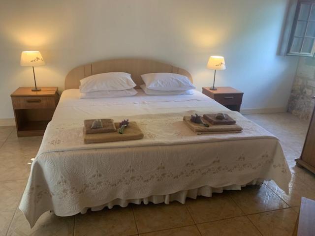 La Cour Des Cloches Bed & Breakfast Mainxe Exterior photo